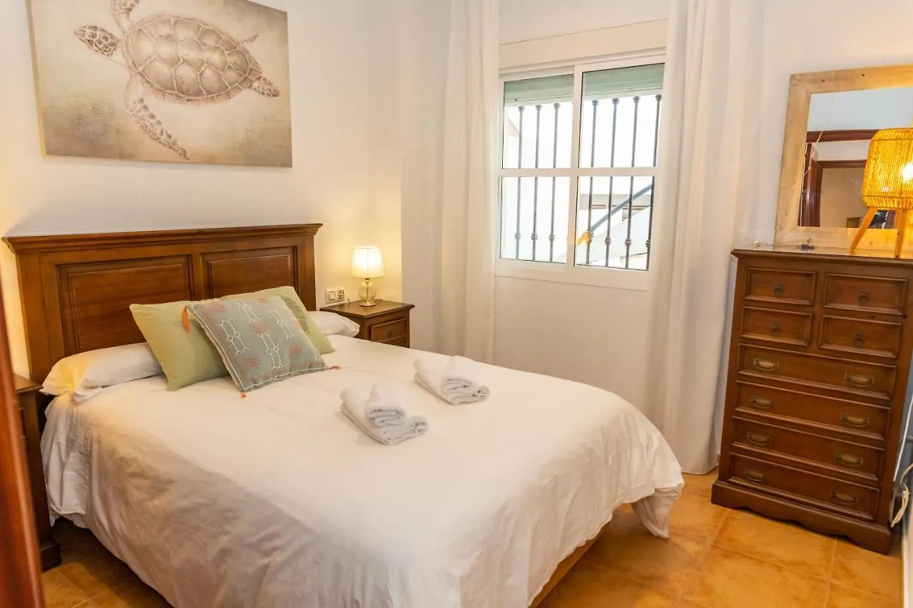 Casa El Lance - Patio Y Paseo Maritimo Apartment Barbate 0*,  Spain